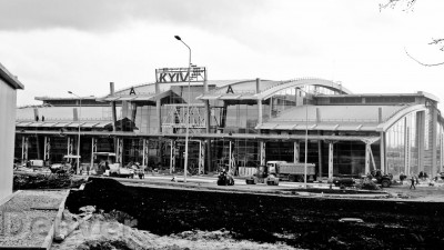 DSC02565.jpg (201.67 Кіб) Переглянуто 7863 разів Новий термінал в Жулянах