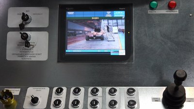 1Lgv573CNbo.jpg