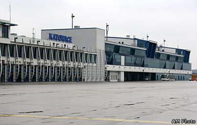 Код IATA | ICAO: KTW/EPKT Międzynarodowy Port Lotniczy Katowice-Pyrzowice Аэропорт Катовице в Пыжовицах. Katowice-Pyrzowice Airport