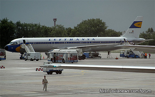  2005  "" Lufthansa   50-.          321   .