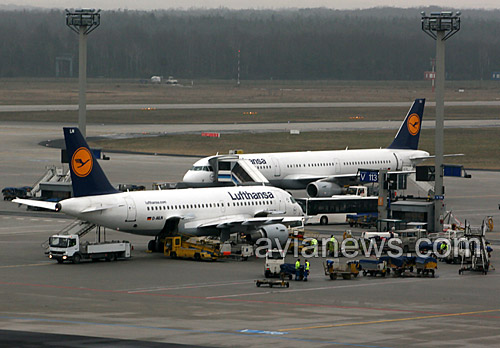   Lufthansa    1926 .     2     ,   Deutsche Luft Hansa Aktiengesellschaft