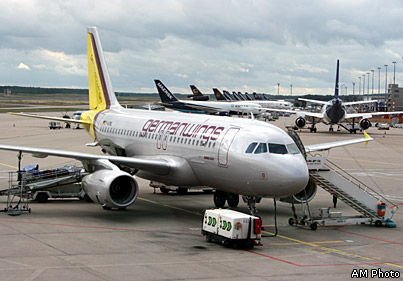 ^^ Самолет Airbus A319 авиакомпании Germanwings 