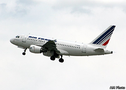 ^^  Airbus A318  Air France