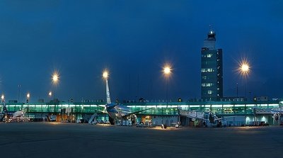 Ночной аэропорт Лимы