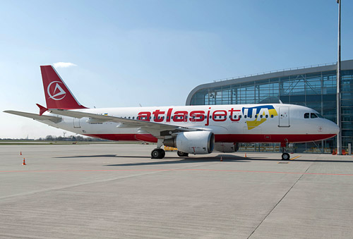 Авиакомпания Atlasjet Украина получила сертификат эксплуатанта в Украине и подала заявки на получение назначений на маршруты
