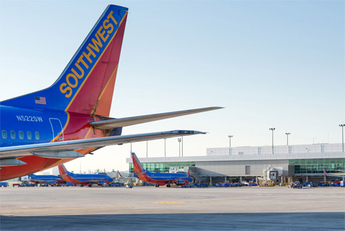 Авиакомпания Delta Air Lines оспорила в суде покупку лоу-костом Southwest прав на использование двух выходов на посадку в муниципальном аэропорту Далласа Лав Филд