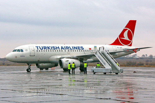  Turkish Airlines  .  
