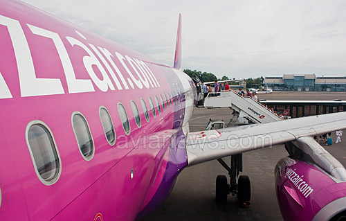 Из-за нехватки самолетов авиакомпания Wizz Air Украина в июле сократит количество рейсов в Кутаиси и Милан, а также будет реже, чем планировалось, летать в Софию и Вильнюс