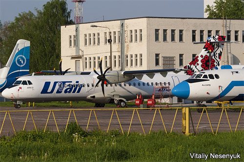 Первый новый ATR 72-500 UR-UTH после "перекраски", фото: Виталий Несенюк