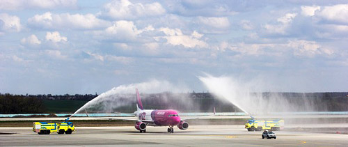Авиакомпания Wizz Air Украина 23 апреля совершила первые рейсы между Донецком и Кутаси