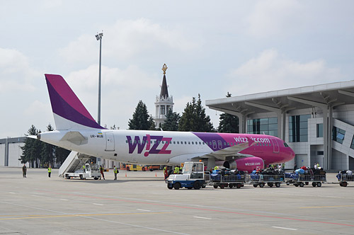 -  Wizz Air  1    -
