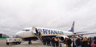 Посадка в самолет Ryanair