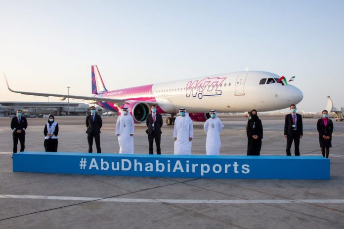 Встреча первого Airbus A321neo Wizz Air Abu Dhabi в аэропорту Абу-Даби
